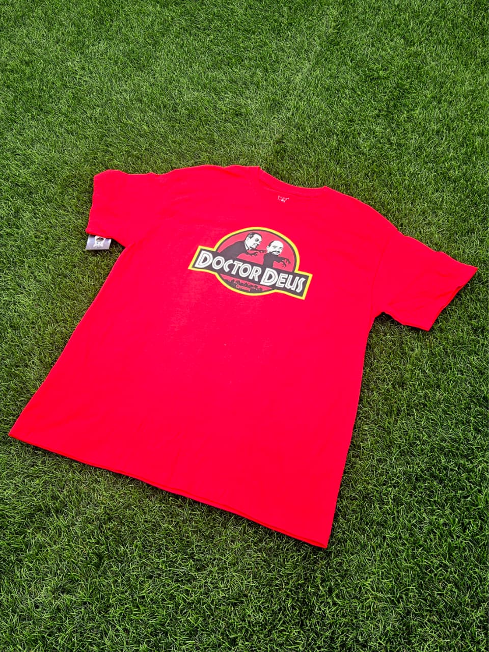 Playera Doctor Jurassic Deus Caskarita premium
