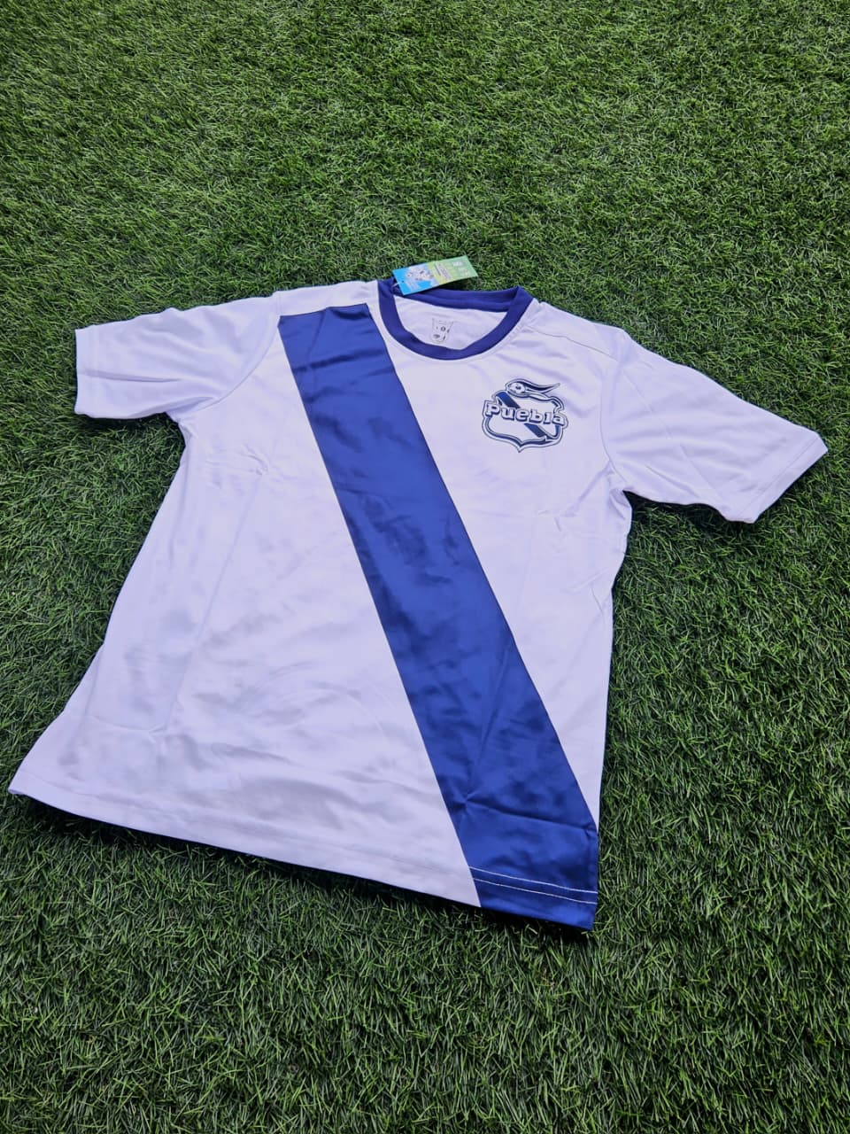 Playera conjunto Puebla Blanco y Azul Niño Caskarita Premium