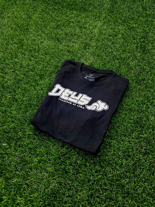 Playera Deus vendedor humo Caskarita Premium